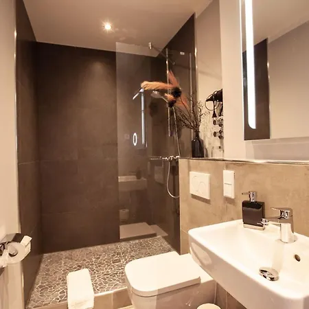 Hotel Elens 3*