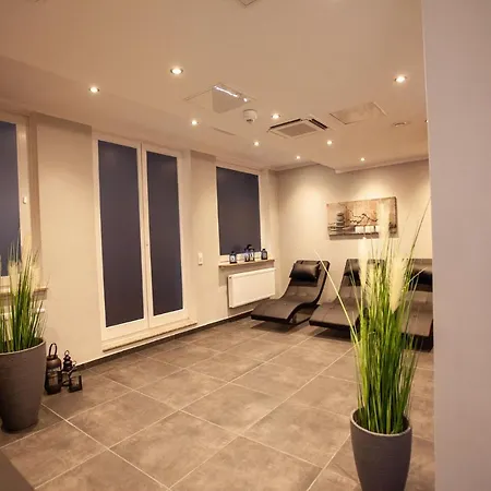 Hotel Elens 3*